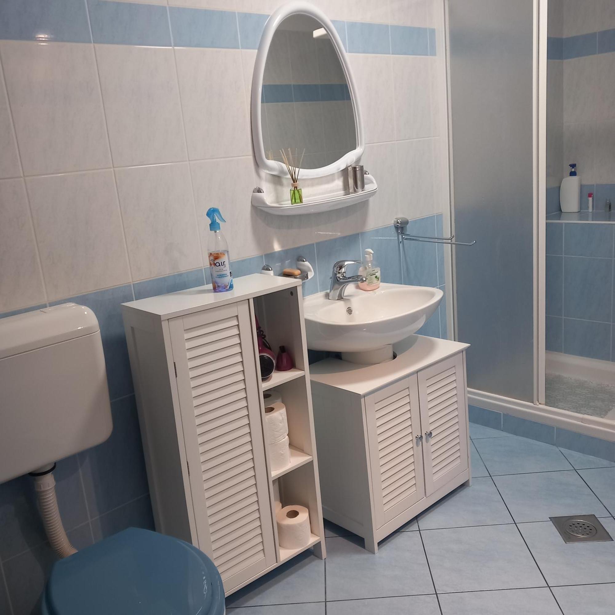 Apartmani Bozic-Omisalj ภายนอก รูปภาพ